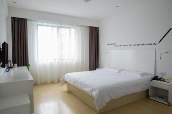 Motel 168 Shanghai Nanhui Huinan Subway Station Bagian luar foto